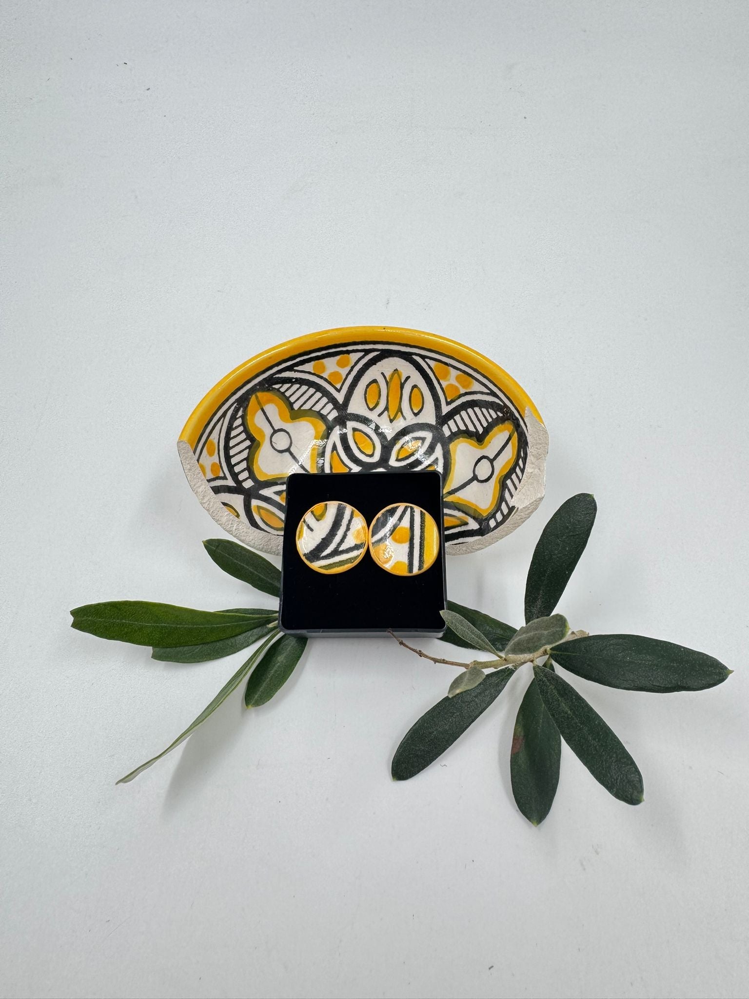 Handmade earrings, 16 mm