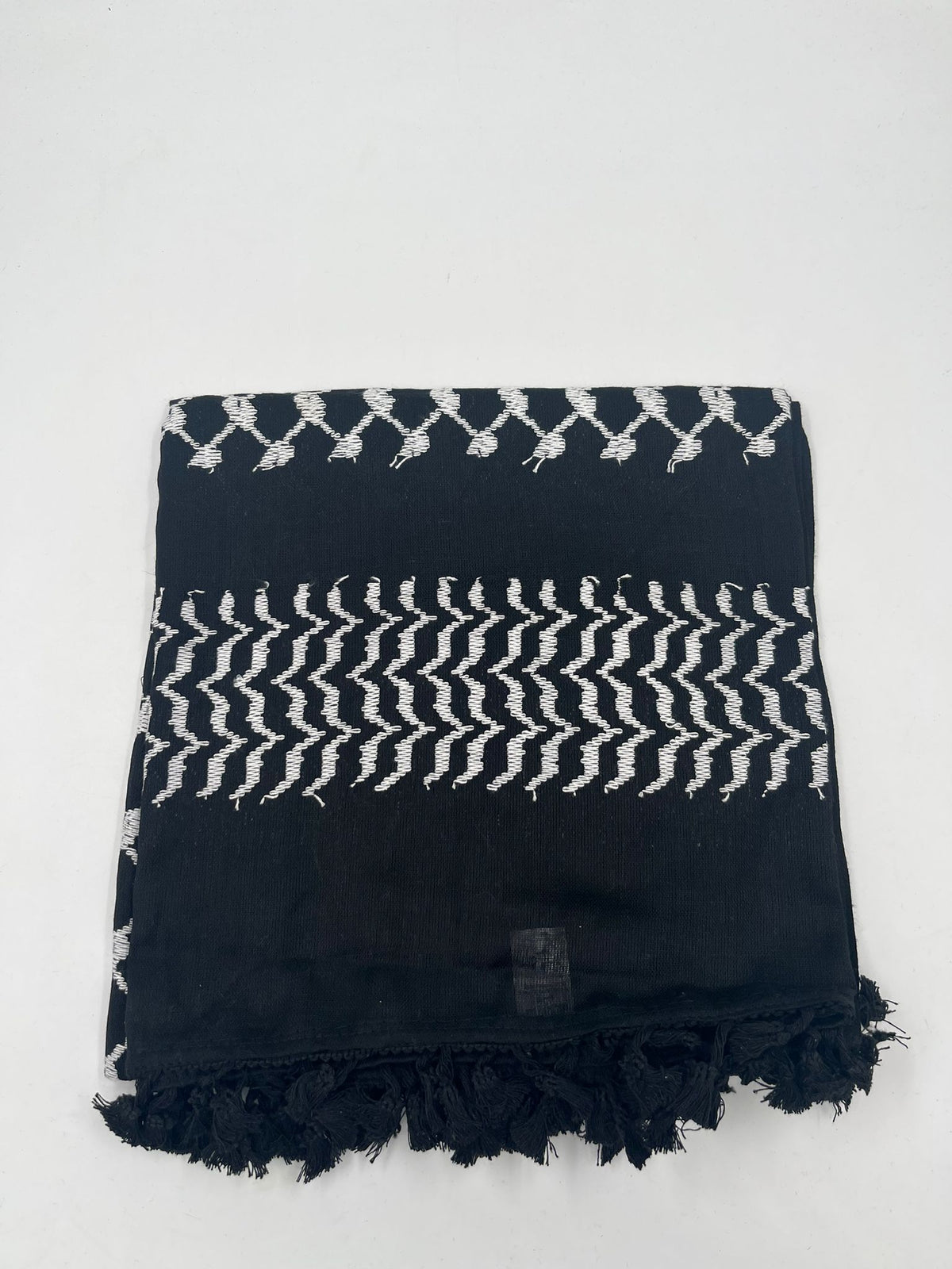 Hirbawi Kuffiyeh Black & White